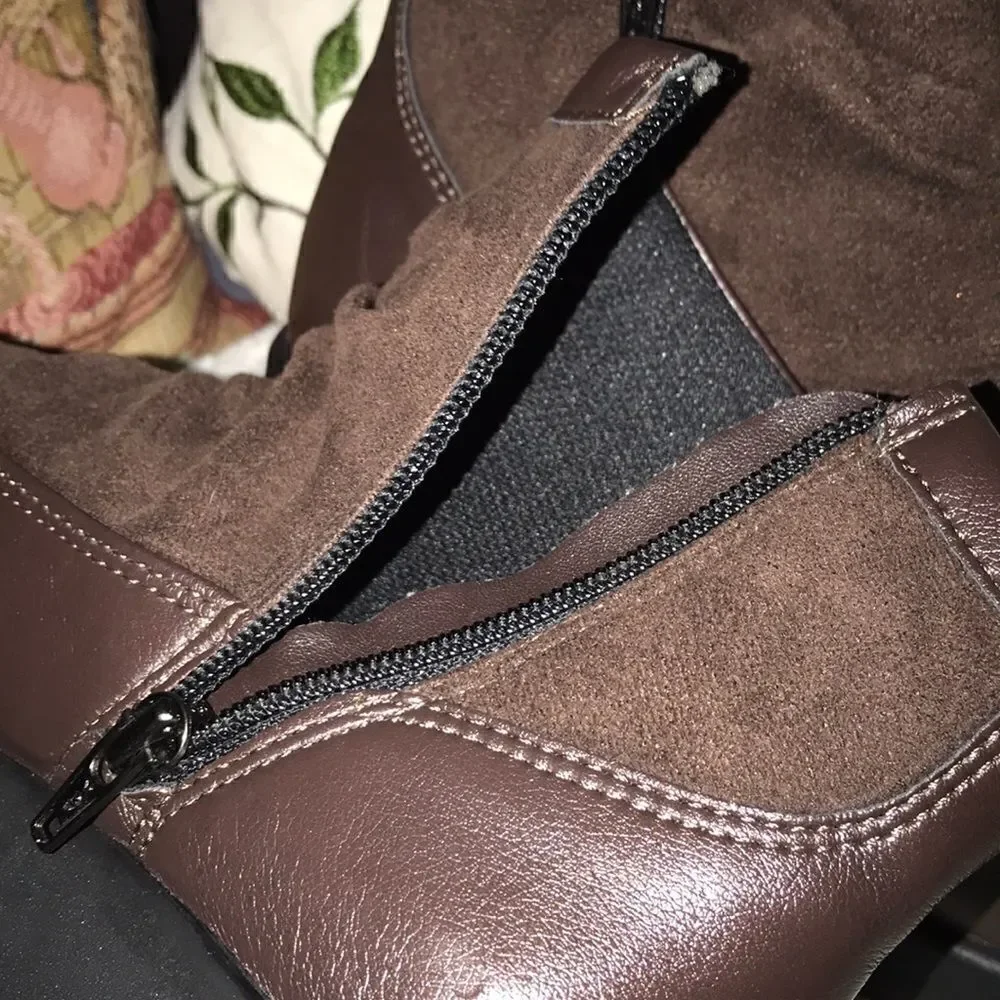 N'S Mode | Women's Side Zip Ankle Bootie Size 7